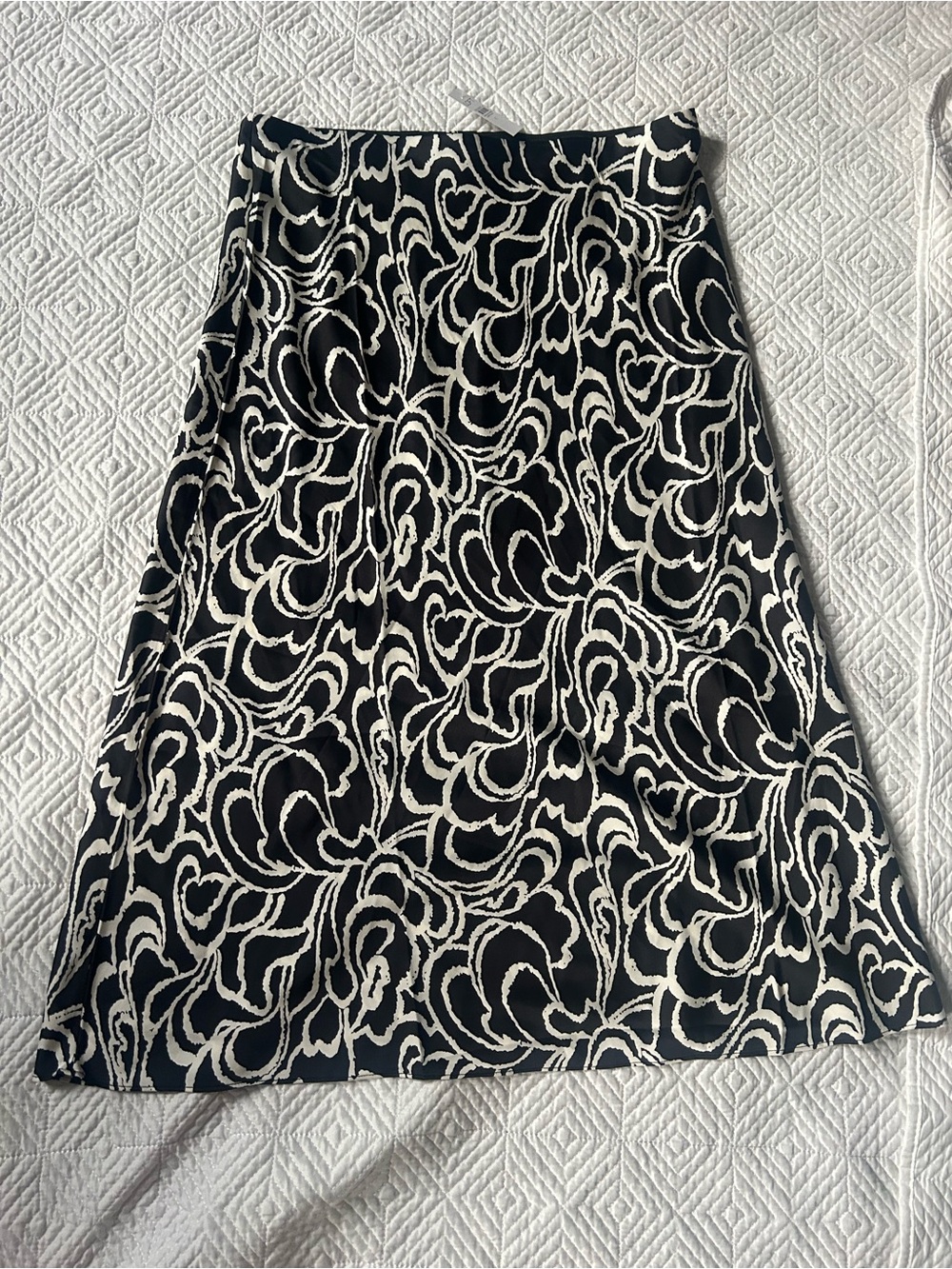 NWT LOFT Black and White Abstract A-Line Skirt